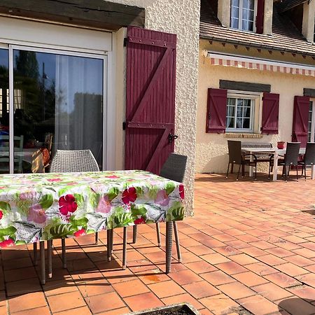 La Noisetiere Hotel Noyers sur Cher Bagian luar foto
