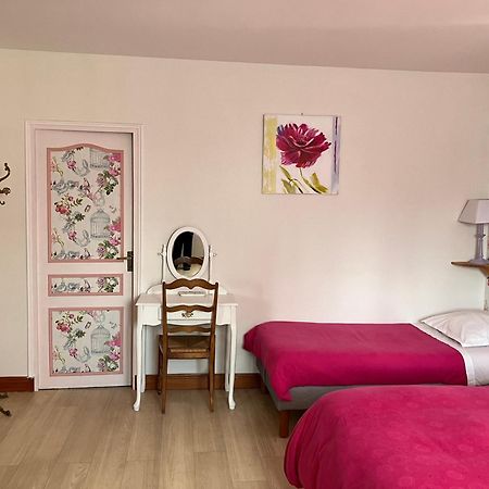 La Noisetiere Hotel Noyers sur Cher Bagian luar foto