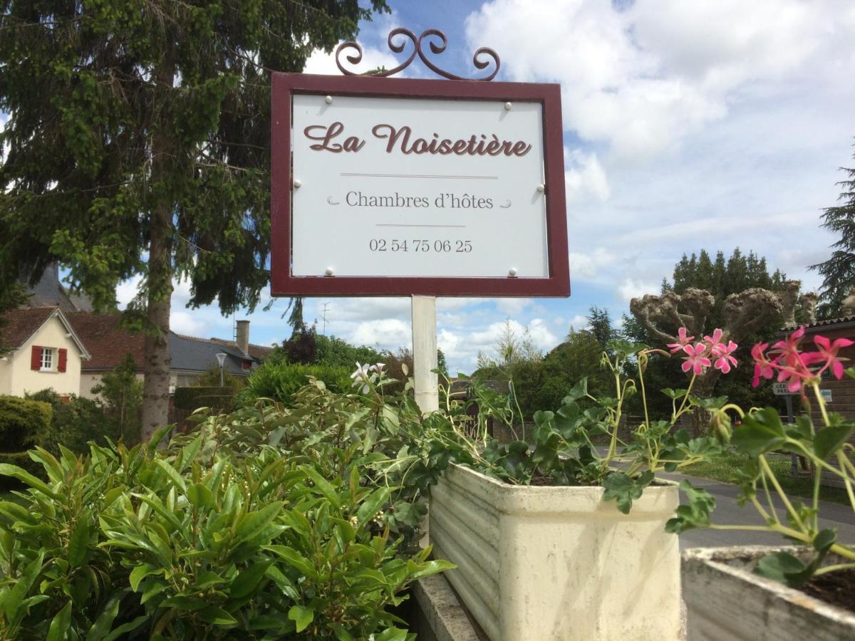 La Noisetiere Hotel Noyers sur Cher Bagian luar foto
