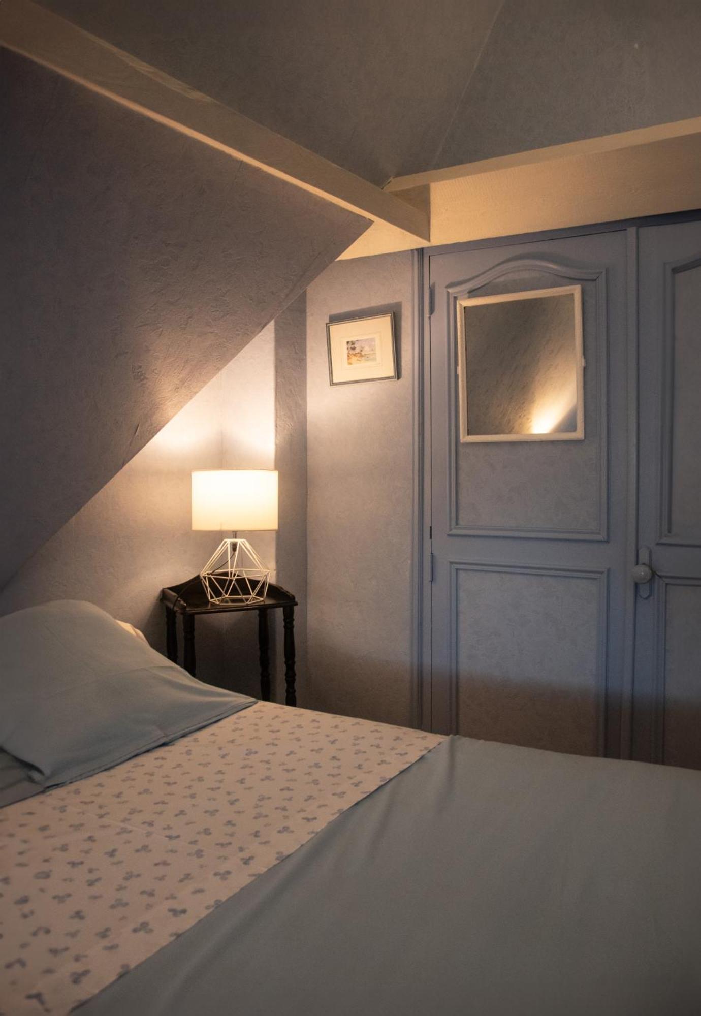 La Noisetiere Hotel Noyers sur Cher Bagian luar foto