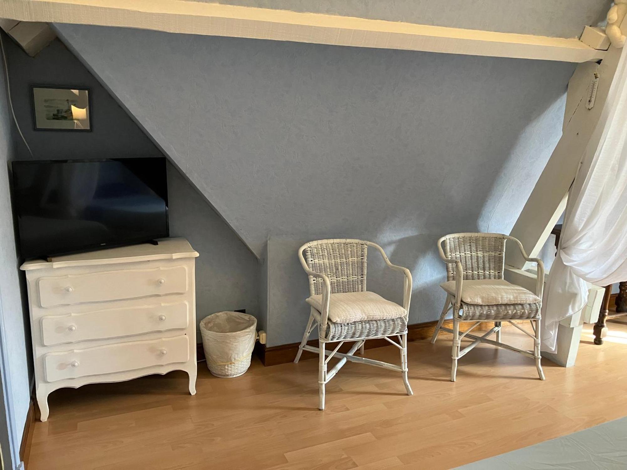 La Noisetiere Hotel Noyers sur Cher Bagian luar foto